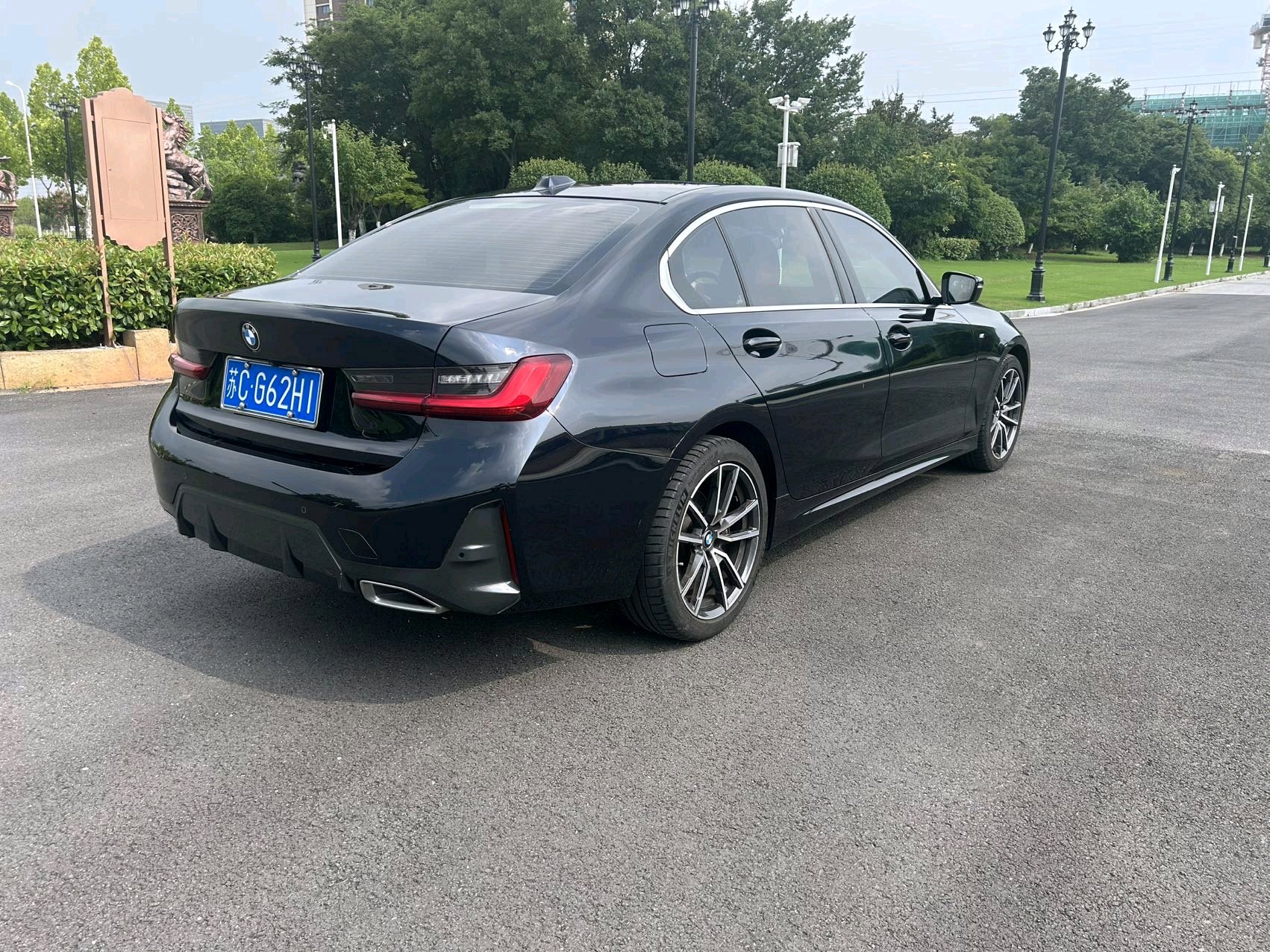 BMW 3 Series 2023 car image #6