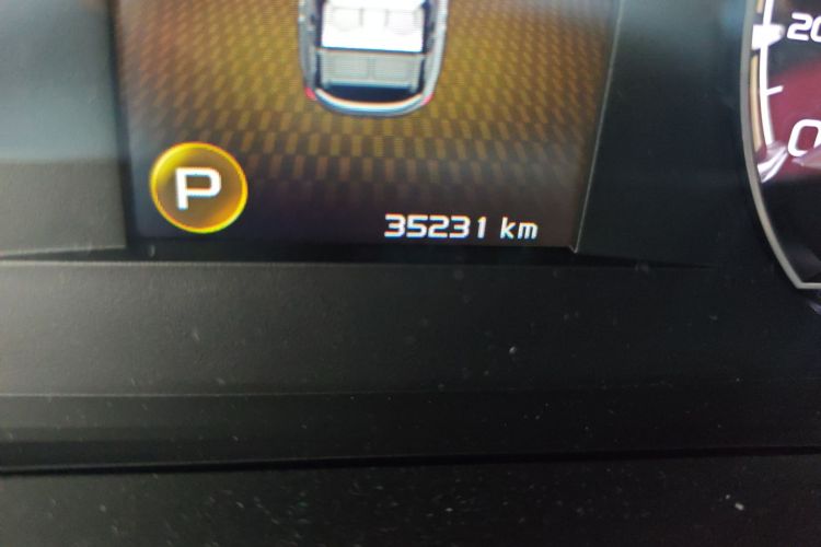 GEELY Coolray 2022 immagine di auto #8