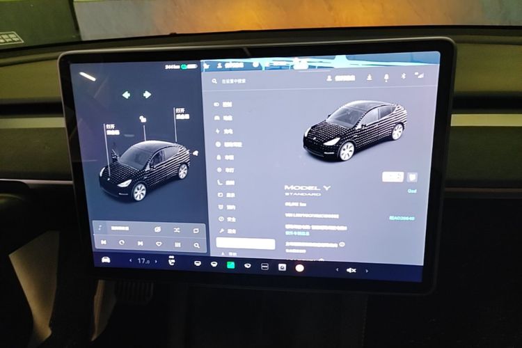 Tesla Model Y 2021 #13 Tesla Model Y 2021 car image #13