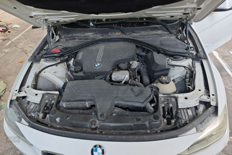 BMW 3 Series 2015 #22 BMW 3 Series 2015 car image #22