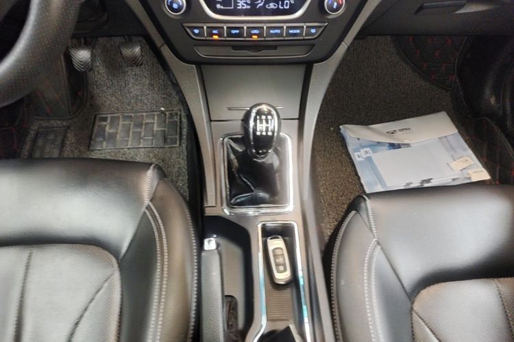 GEELY Emgrand 2017 #18 GEELY Emgrand 2017 immagine di auto #18