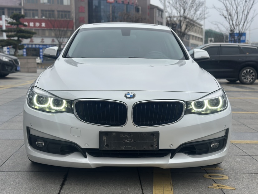 BMW 3 Series GT 2018 #2 BMW 3 Series GT 2018 car image #2