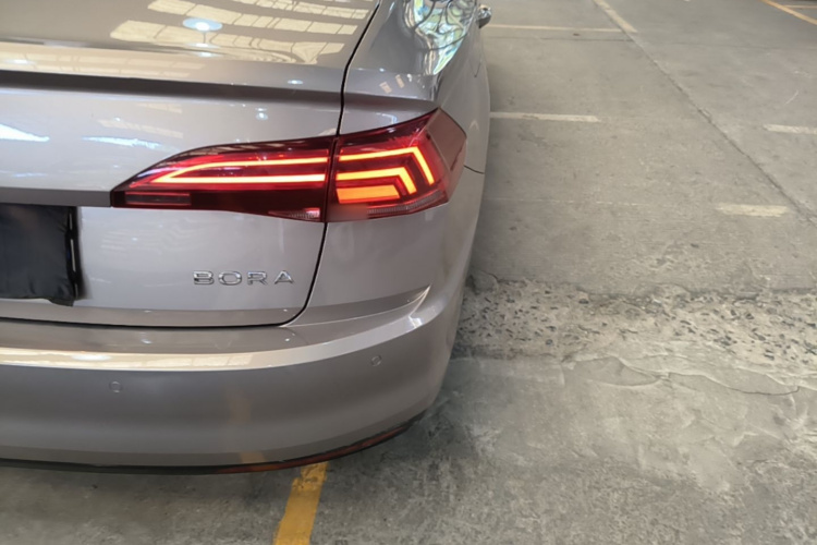 Volkswagen Bora 2021 car image #8