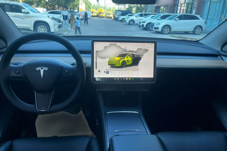 Tesla Model Y 2022 #10 Tesla Model Y 2022 car image #10