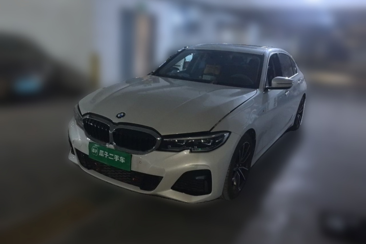 BMW 3 Series 2020 car image #2