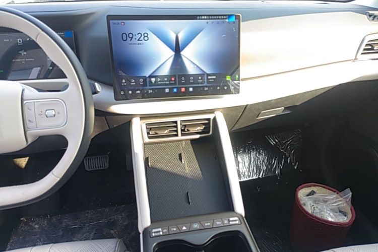 2026 immagine di auto #13