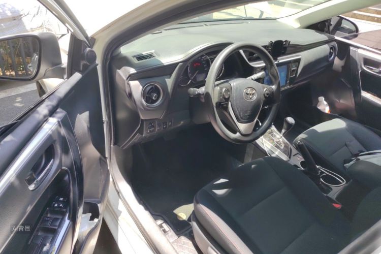 Toyota Corolla 2018 #18 Toyota Corolla 2018 car image #18