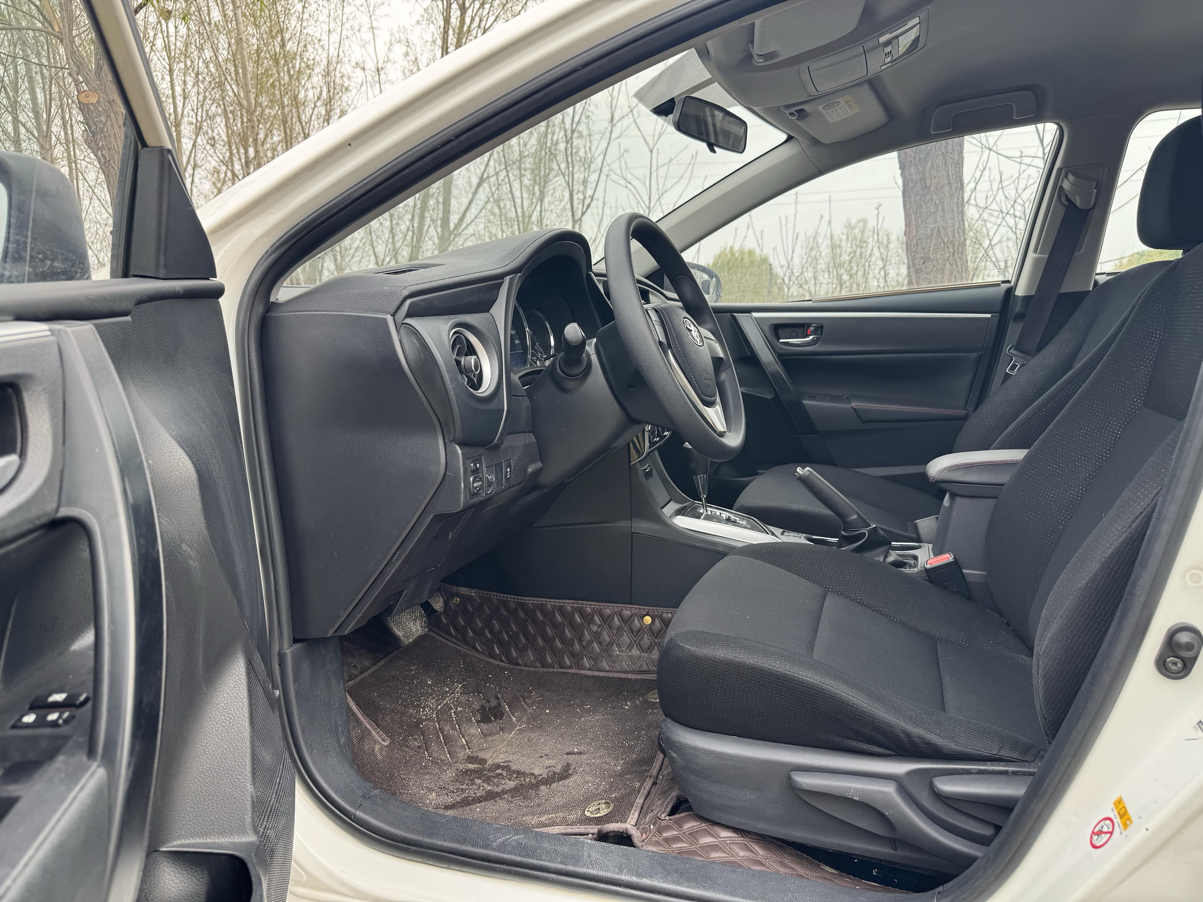 Toyota Corolla 2017 #10 Toyota Corolla 2017 car image #10
