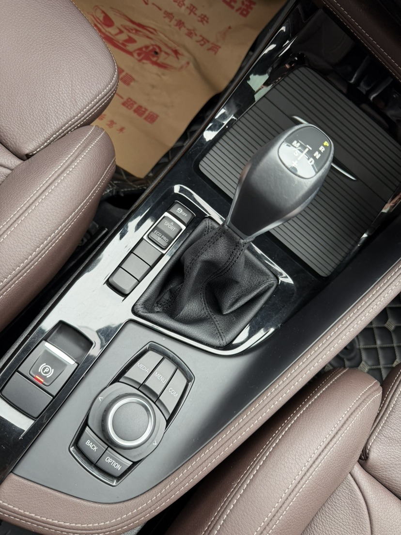 BMW X1 2019 #8 BMW X1 2019 car image #8