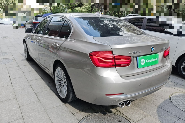 BMW 3 Series 2018 car image #5