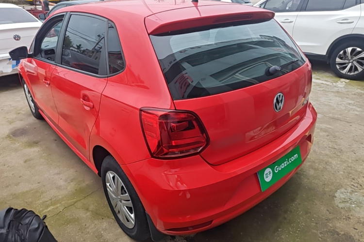 Volkswagen Polo 2018 car image #5