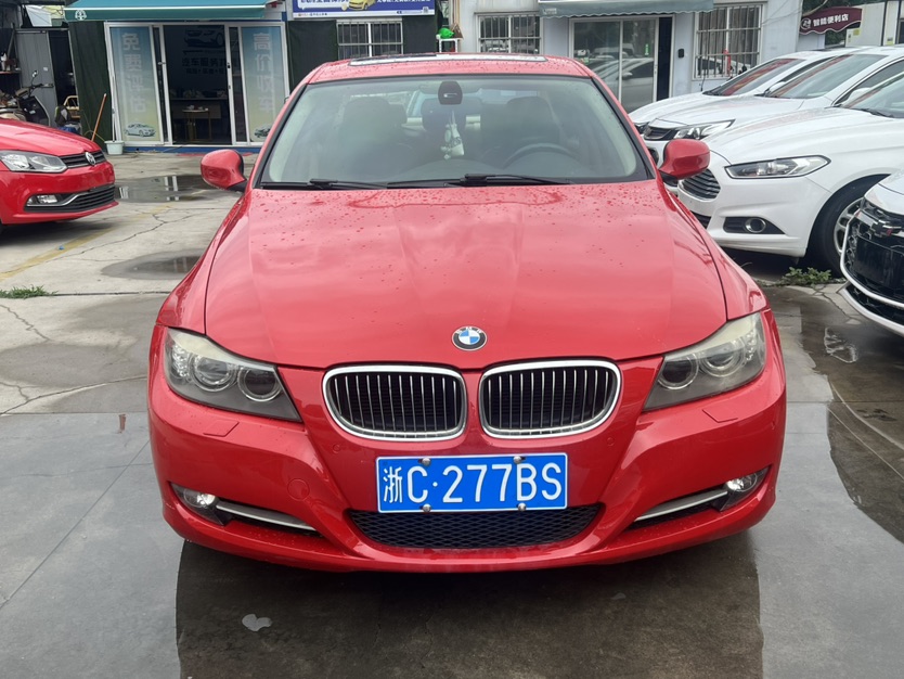 BMW 3 Series 2011 BMW 3 Series 2011 car image