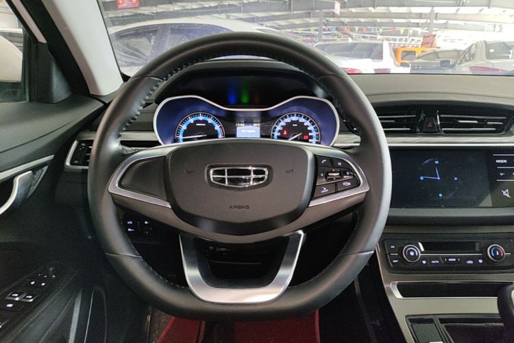 GEELY Emgrand 2019 #11 GEELY Emgrand 2019 car image #11