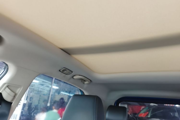 BYD Yuan New Energy 2019 #20 BYD Yuan New Energy 2019 car image #20