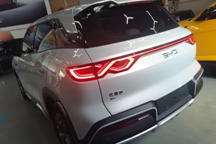 BYD YuanUP 2024 #5 BYD YuanUP 2024 immagine di auto #5