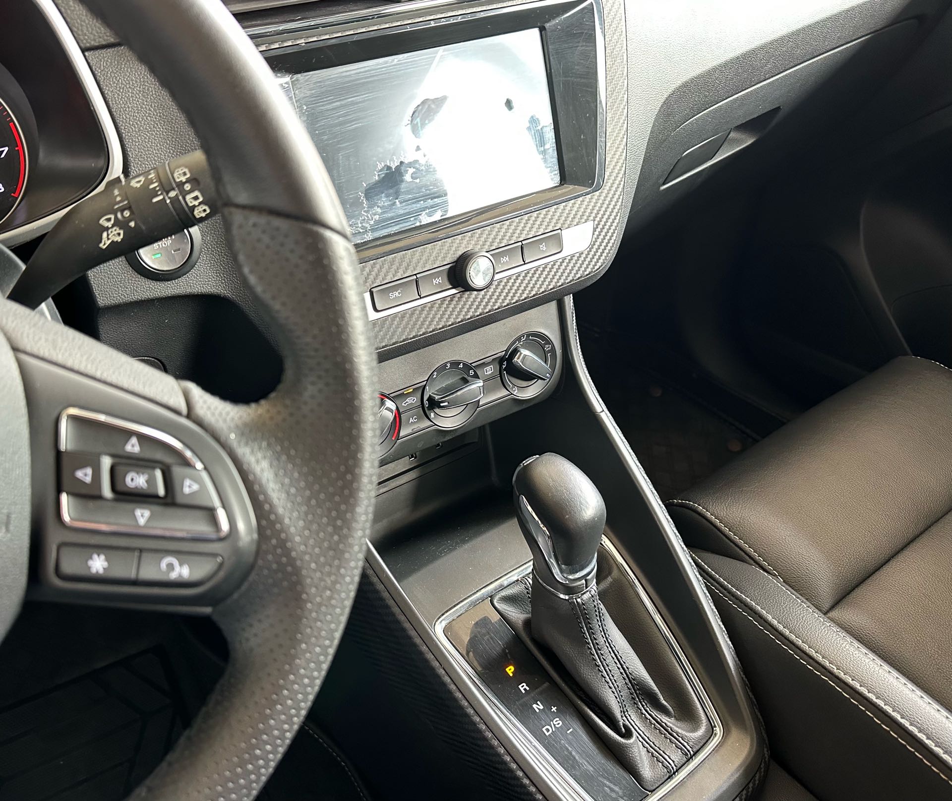 MG ZS 2019 #13 MG ZS 2019 car image #13