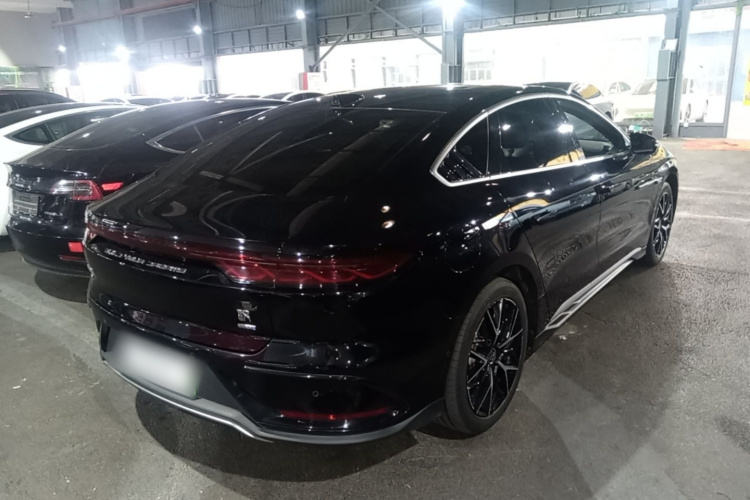 BYD Han 2025 immagine di auto #5