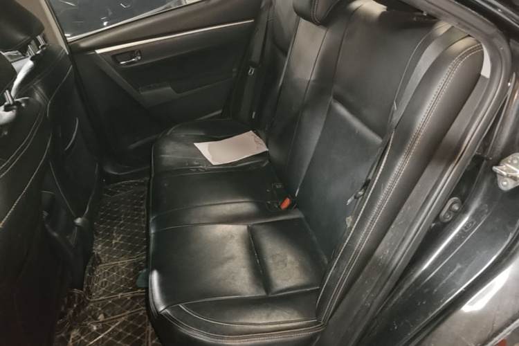 Toyota Corolla 2018 #17 Toyota Corolla 2018 car image #17