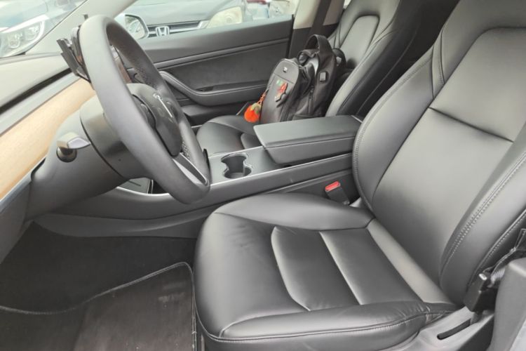 Tesla Model 3 2020 #19 Tesla Model 3 2020 car image #19
