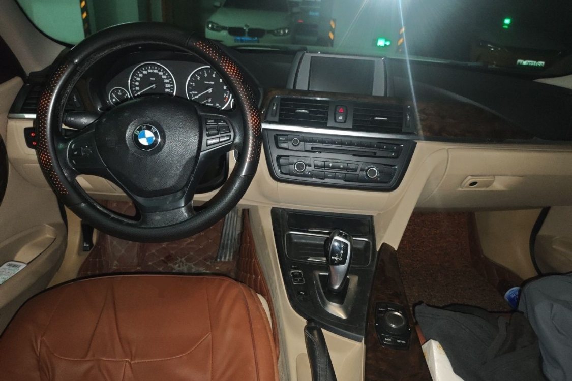 BMW 3 Series 2013 #23 BMW 3 Series 2013 car image #23