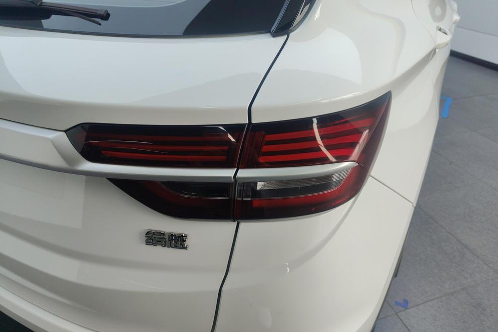GEELY Coolray 2021 #8 GEELY Coolray 2021 car image #8
