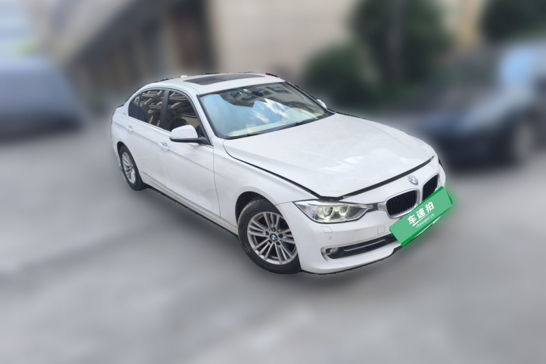 BMW 3 Series 2013 car image #2