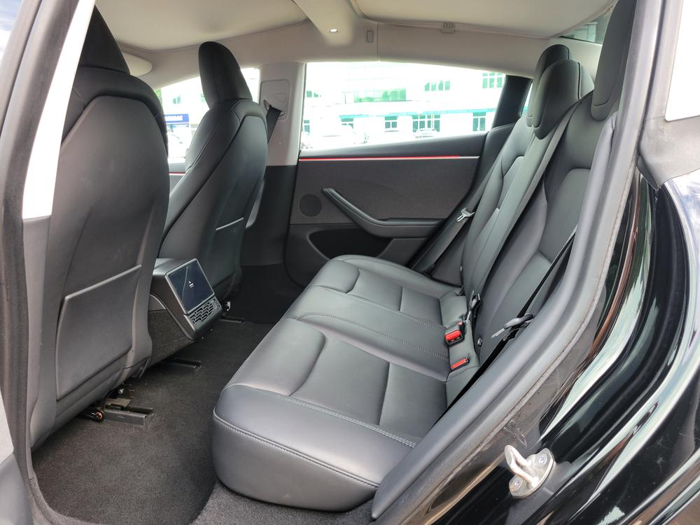 Tesla Model 3 2024 car image #24