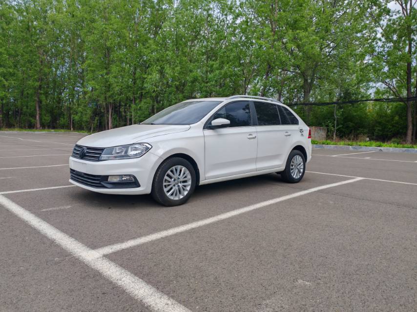 Volkswagen Santana 2018 car image 