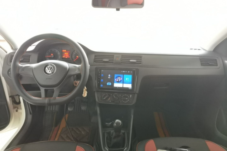 Volkswagen Santana 2018 car image #10