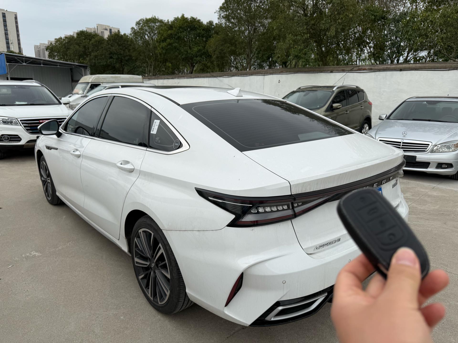 Chery Arrizo 8 2024 image de voiture #4