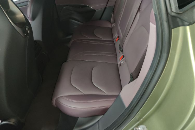 MI SU7 2024 car image #13