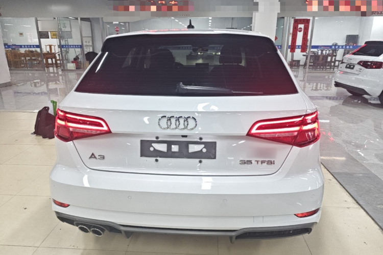 Audi A3 2019 car image #6