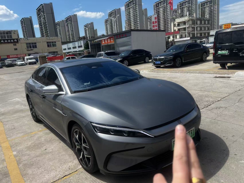 BYD Han 2024 car image #2