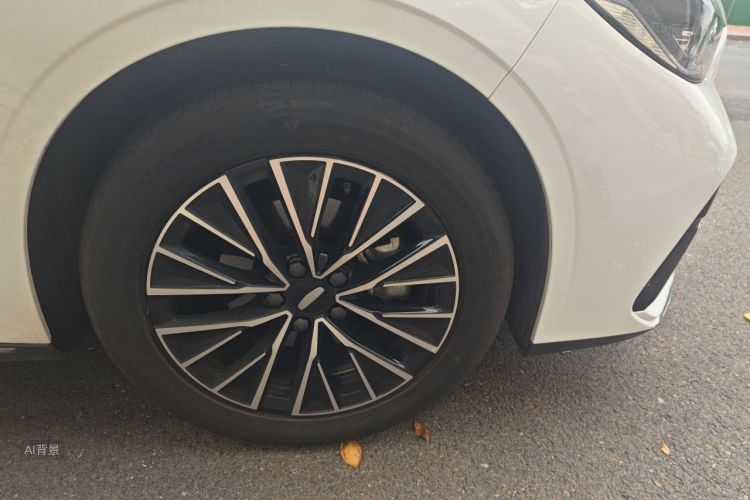GEELY Emgrand 2026 car image #9