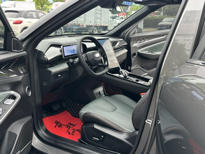 GEELY Boyue 2024 car image #4