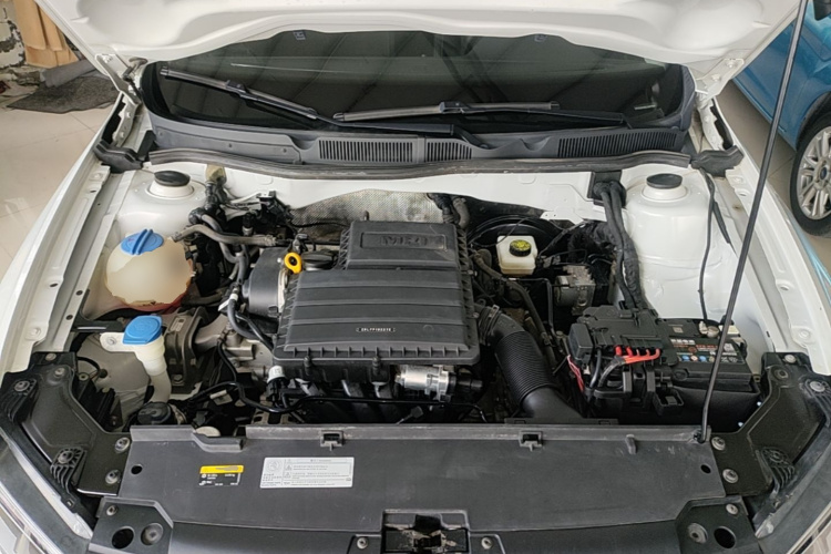 Volkswagen Bora 2021 car image #20