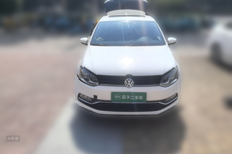 Volkswagen Polo 2015 car image #3