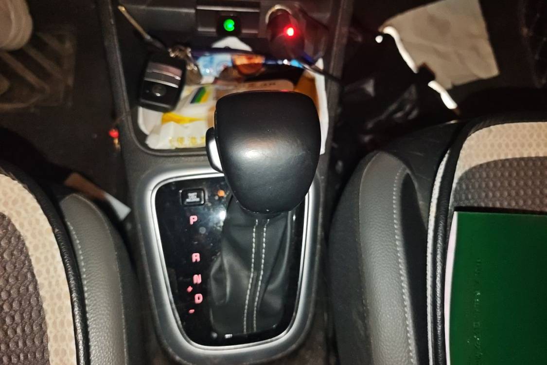 Kia KX1 2018 car image #27