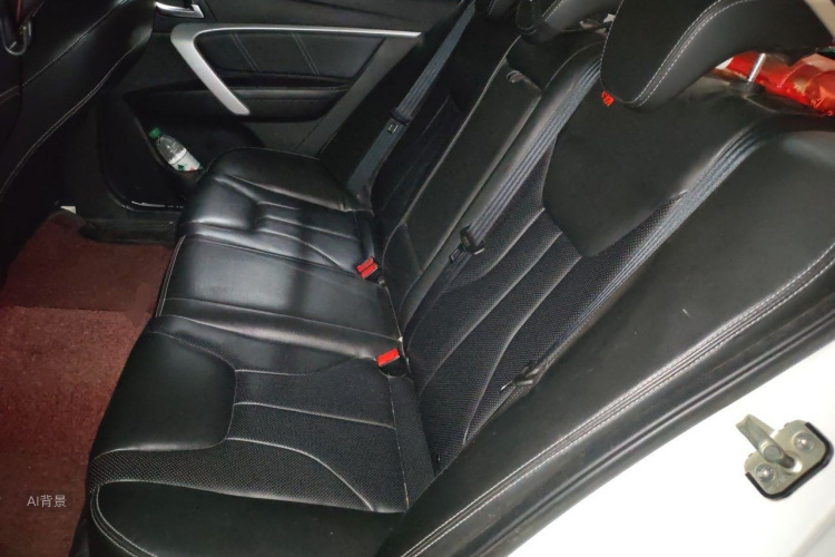 GEELY Emgrand 2017 car image #19