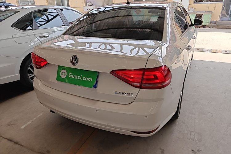 Volkswagen Lavida 2017 #4 Volkswagen Lavida 2017 car image #4