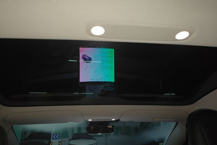 Tesla Model 3 2021 car image #16