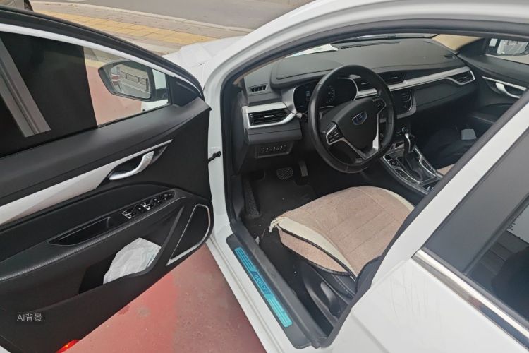 GEELY Emgrand 2018 car image #18