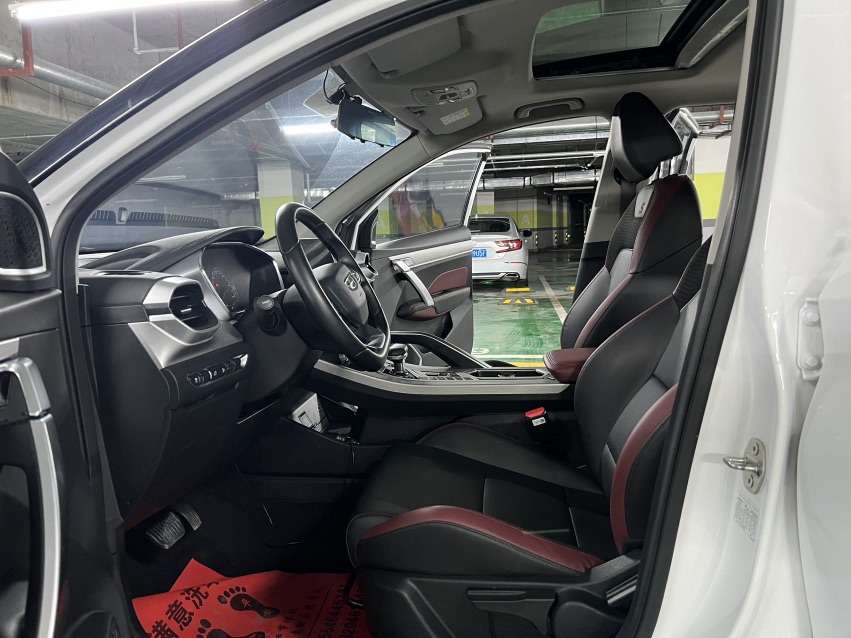 GEELY Coolray 2022 #6 GEELY Coolray 2022 car image #6