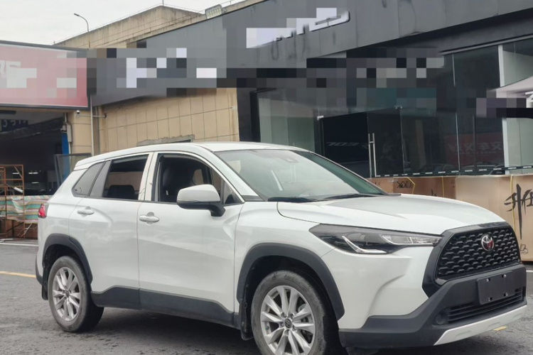Toyota Corolla Cross 2023 car image #3