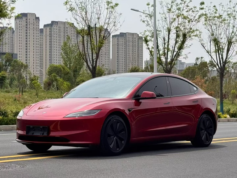 Tesla Model 3 2024 Tesla Model 3 2024 car image