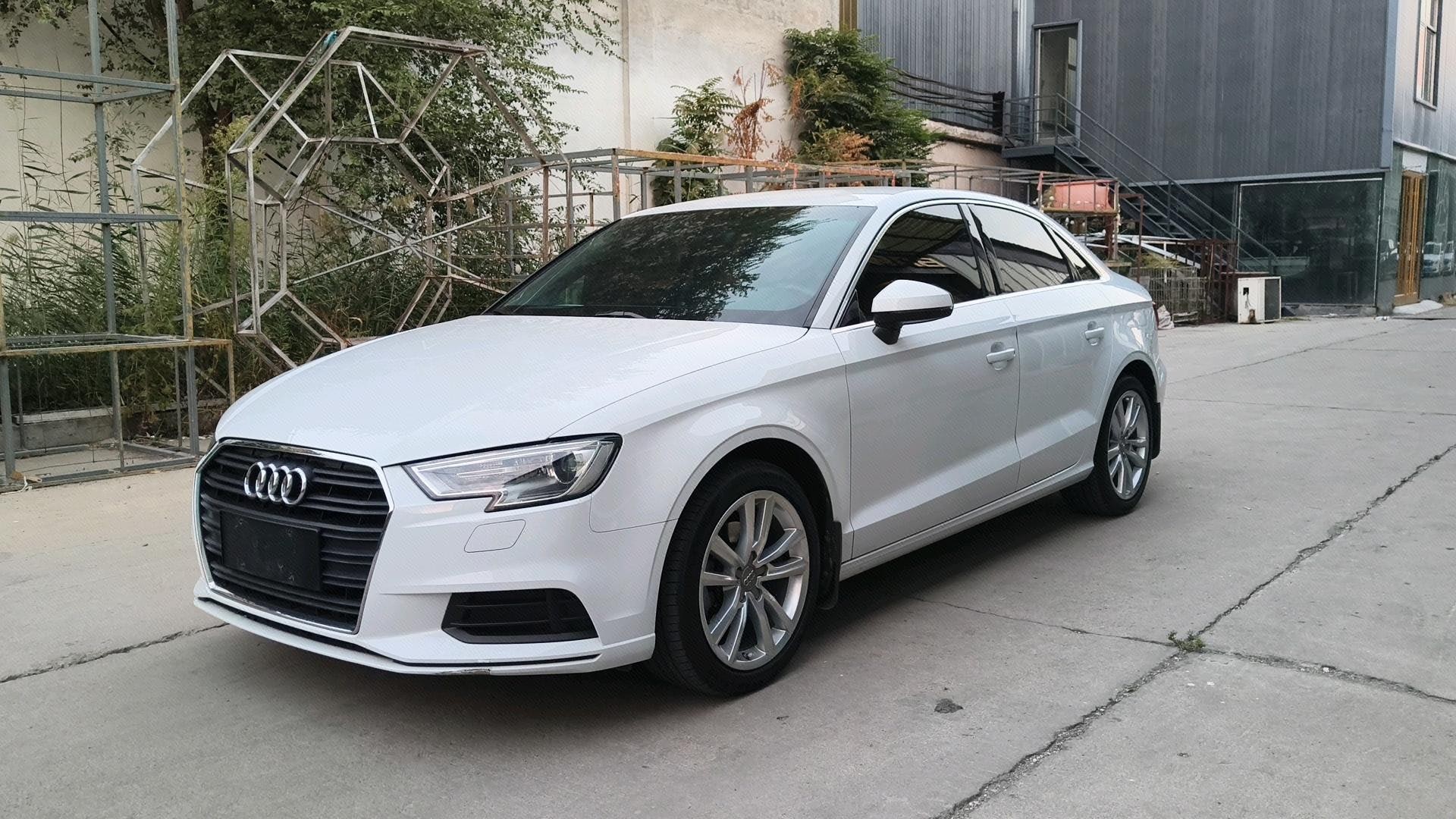 2018 2018 car image