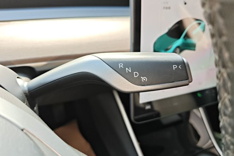 Tesla Model 3 2020 #18 Tesla Model 3 2020 car image #18