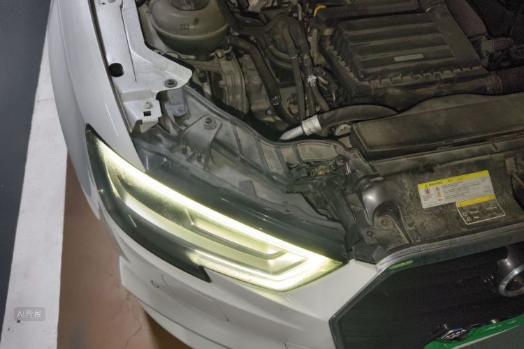 Audi A3 2018 car image #8