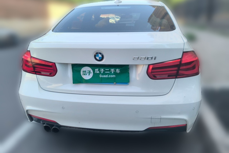BMW 3 Series 2018 #4 BMW 3 Series 2018 car image #4