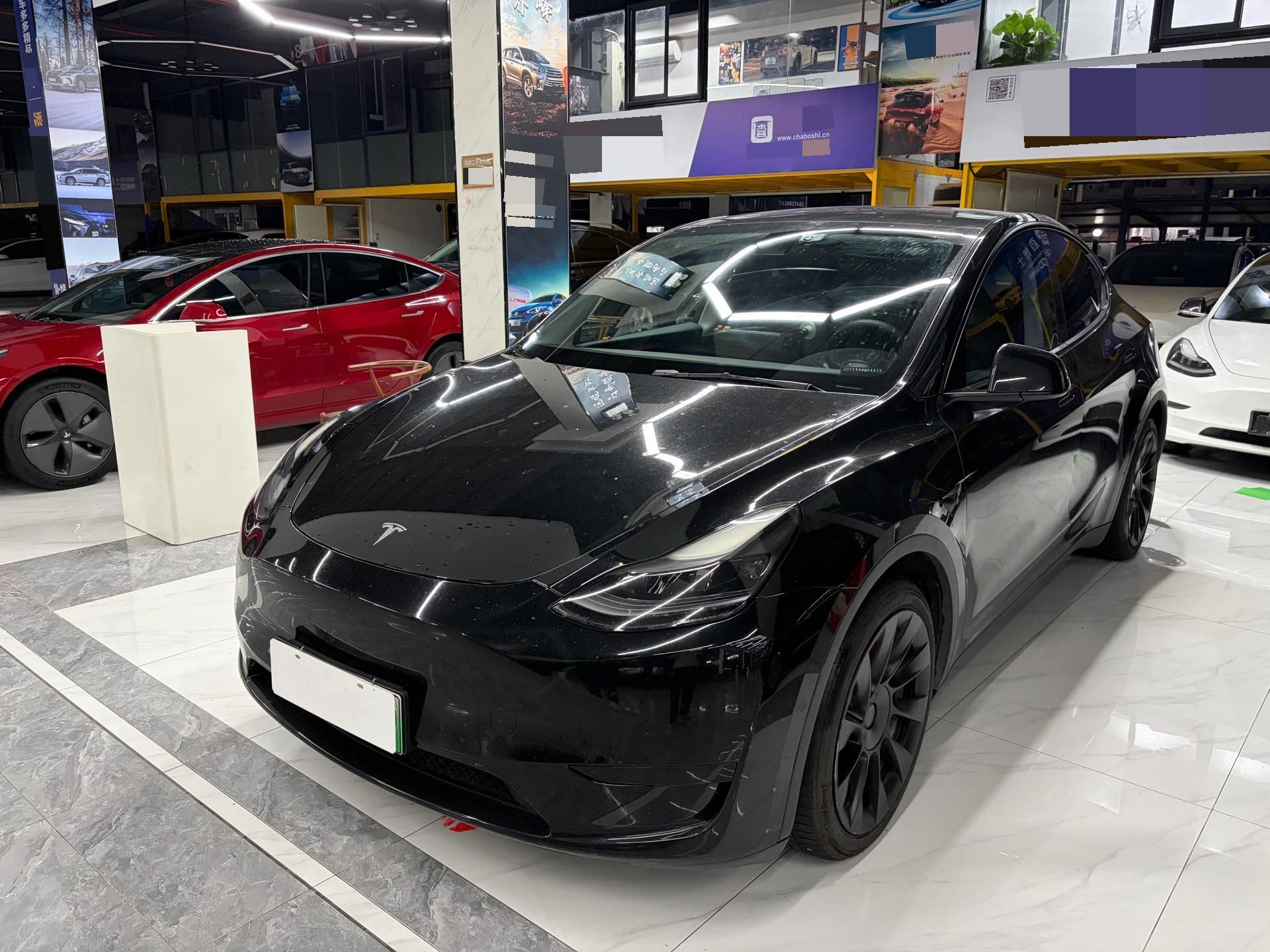 Tesla Model Y 2022 Tesla Model Y 2022 car image